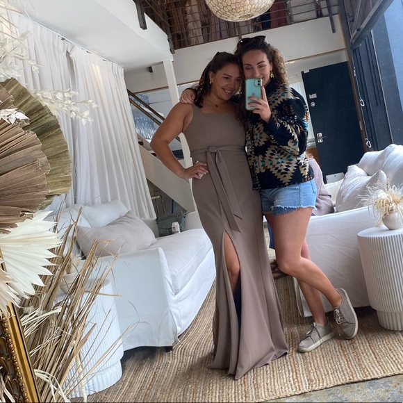 Show me your Mumu Paris gown bridesmaid dress in Dune - Picture 3 of 9